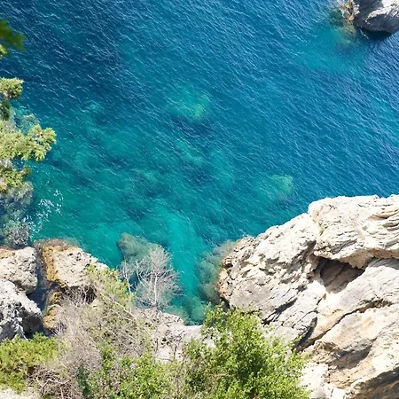 Zefiros Traditional 3* Paleokastritsa